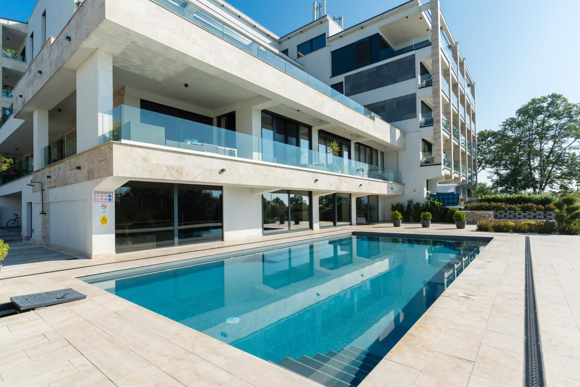 Club Panorama Lake View Apartment Alsóörs Eksteriør billede